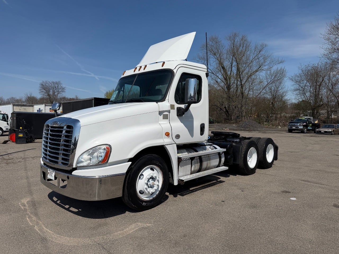 2020 Freightliner CAS125-DC Daycab #3305 2020 Freightliner CAS125-DC Daycab #3305