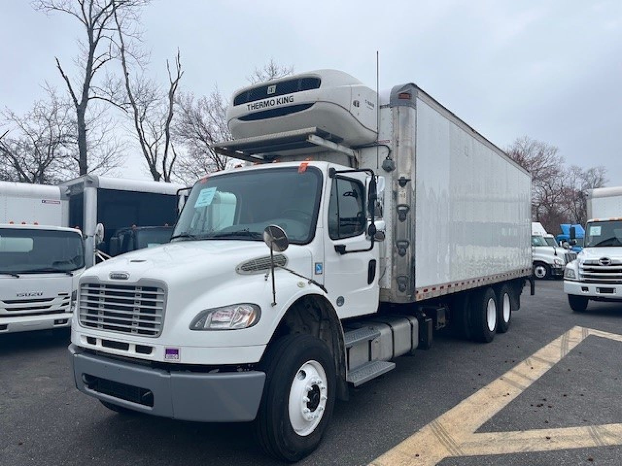 2018-freightliner-m2106-reefer-truck #1330