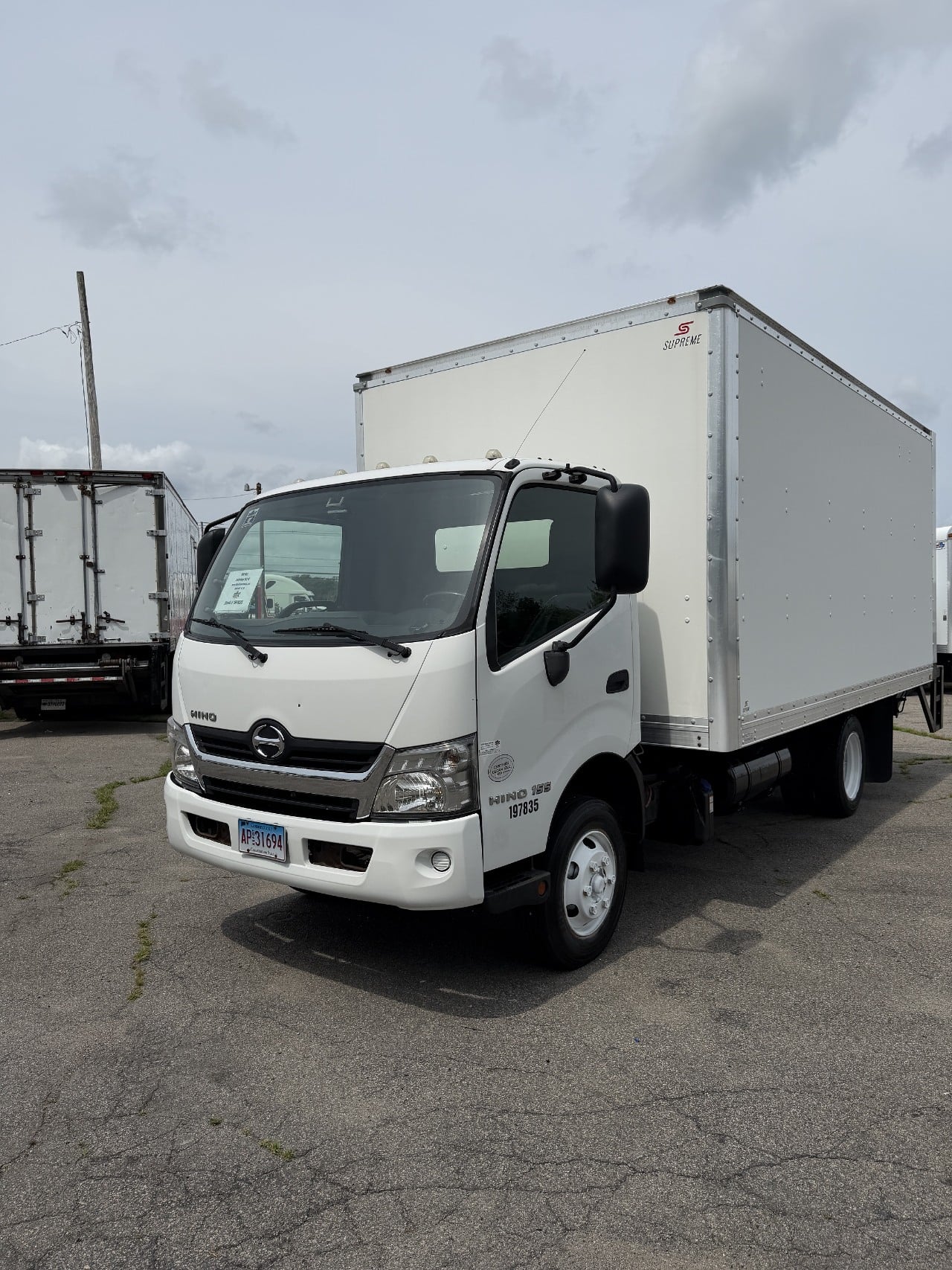 2019 Hino 155 Box Van Truck #3821 2019 Hino 155 Box Van Truck #3821