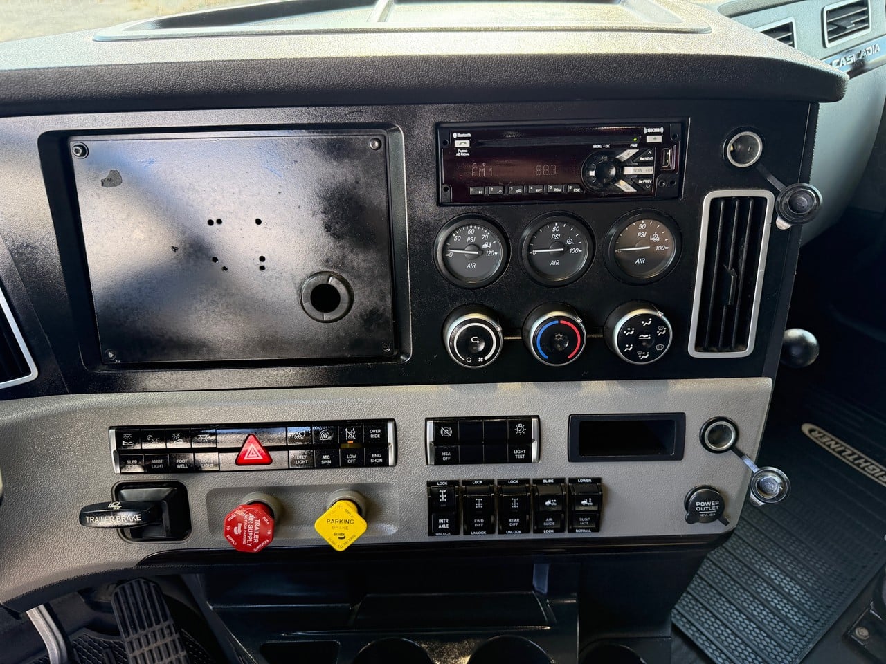https://pub.imanpro.net/aaa/photo/5535/10.jpg?t=20261008141051