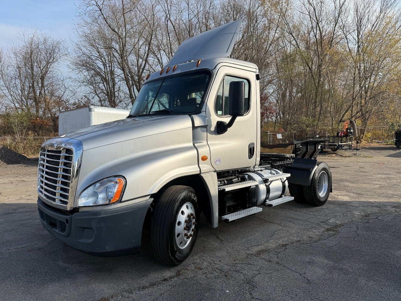 2020 Freightliner CASCADIA Daycab #2325 2020 Freightliner CASCADIA Daycab #2325