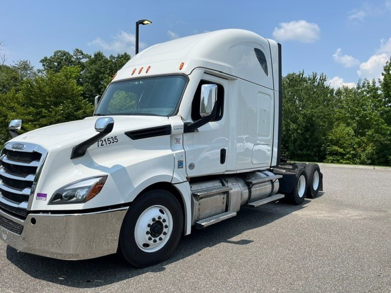 2022-freightliner-ca126slp-sleeper #3534