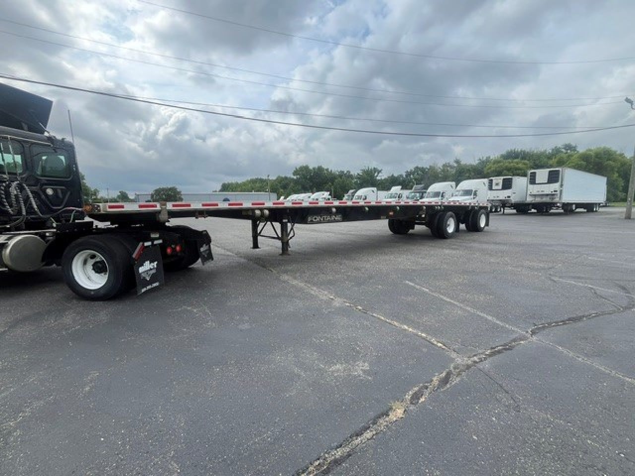 2019 FONTAINE Composite Flatbed Trailer #3652 2019 FONTAINE Composite Flatbed Trailer #3652