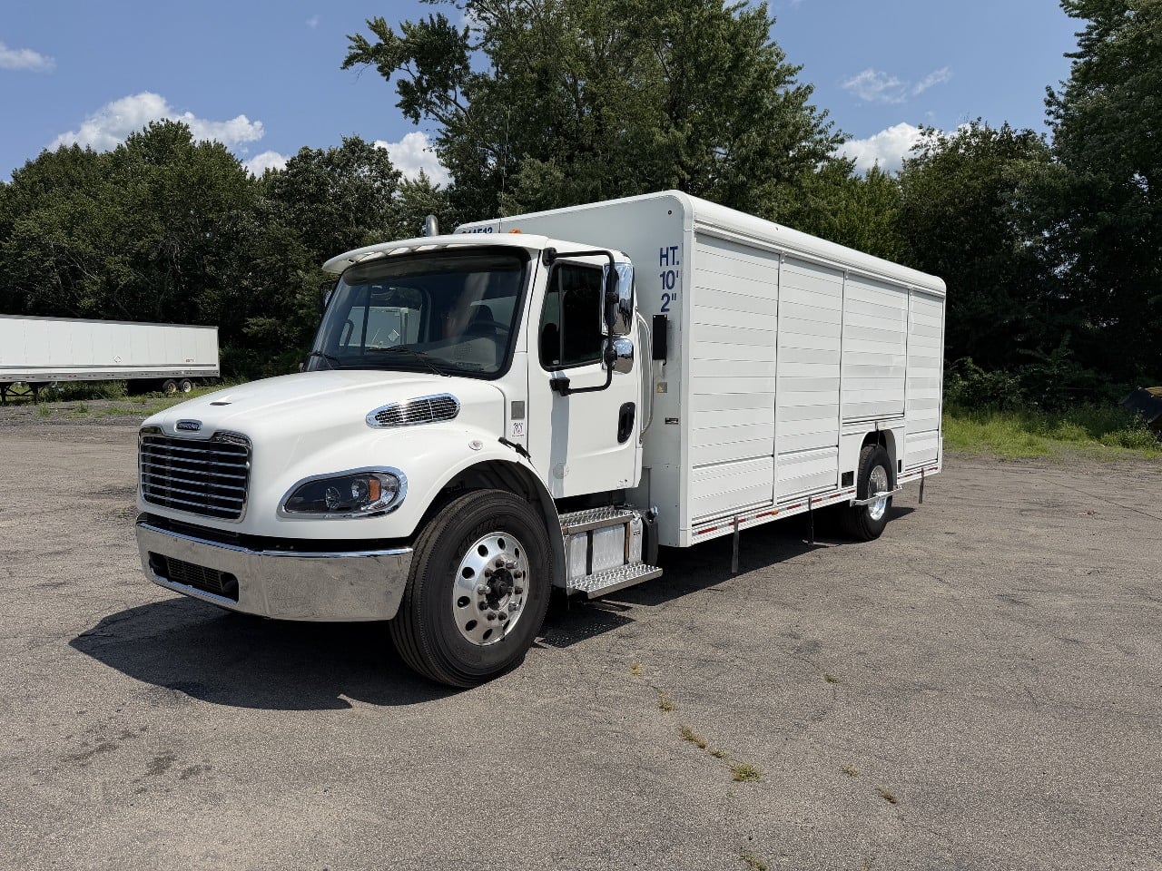 2021 Freightliner M2106 Beverage Truck #3873 2021 Freightliner M2106 Beverage Truck #3873