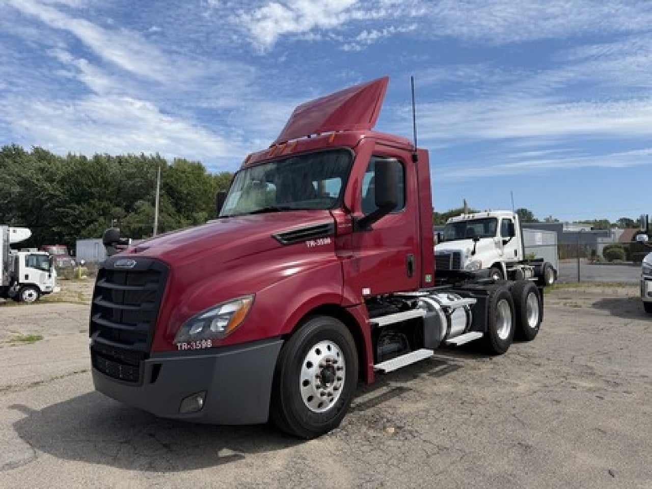 2021 Freightliner CASCADIA Daycab #4041 2021 Freightliner CASCADIA Daycab #4041