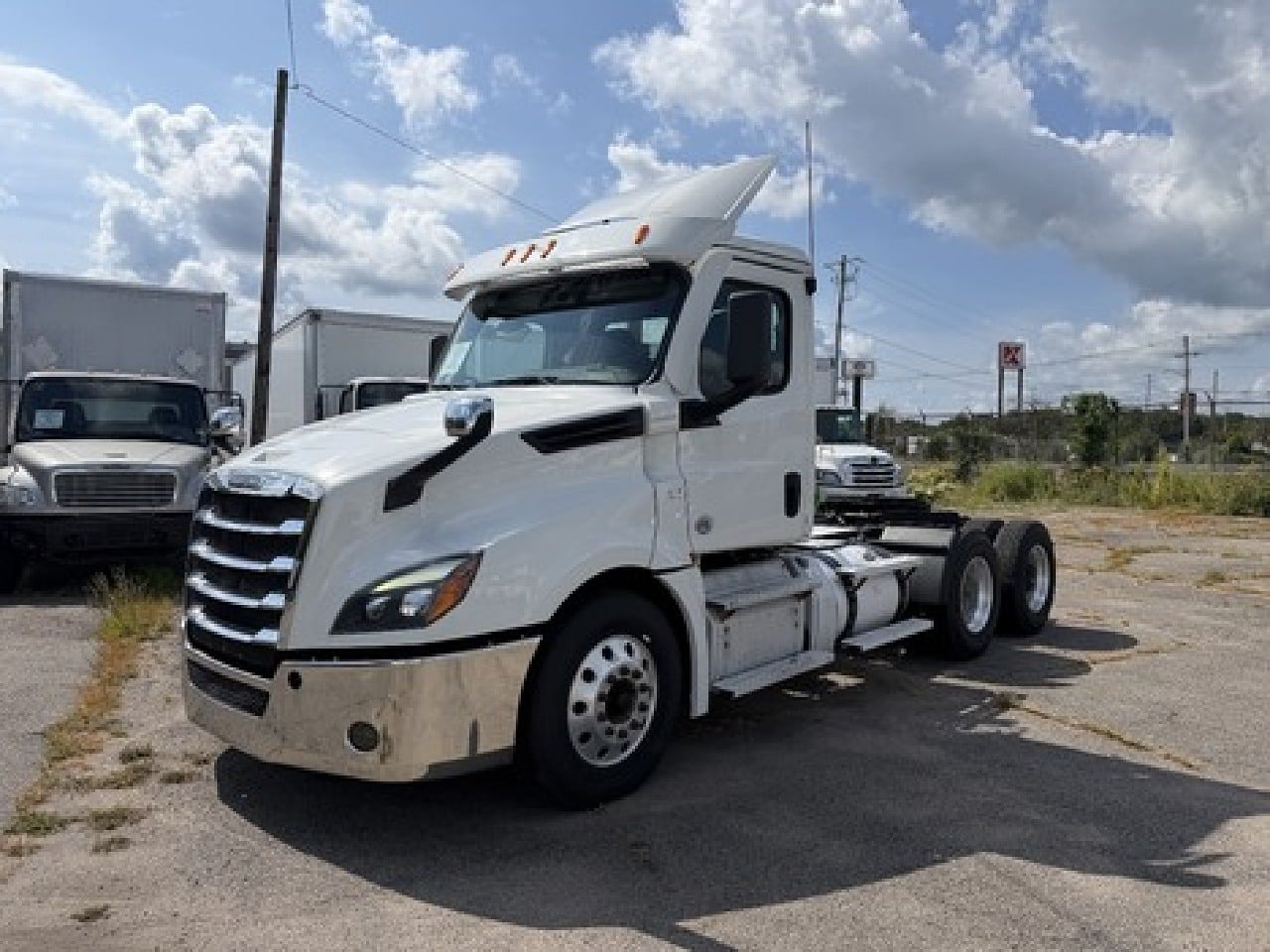 2020 Freightliner CASCADIA Daycab #4060 2020 Freightliner CASCADIA Daycab #4060