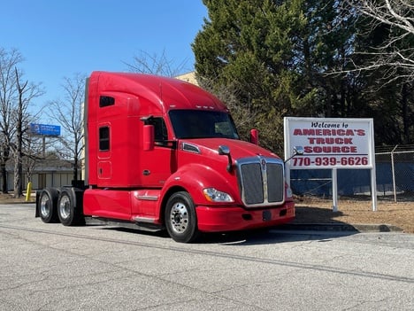 2018 KENWORTH T680 Tandem Axle Sleeper #10538 2018 KENWORTH T680 Tandem Axle Sleeper #10538