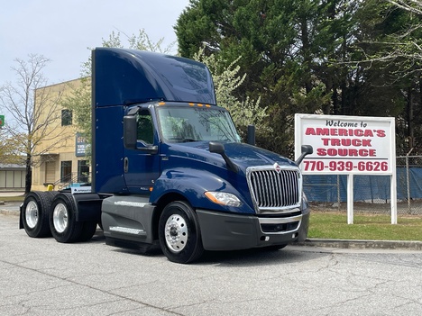 2021 INTERNATIONAL LT625 Tandem Axle Daycab #10570