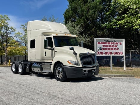 2020 INTERNATIONAL LT625 Tandem Axle Sleeper #10575 2020 INTERNATIONAL LT625 Tandem Axle Sleeper #10575