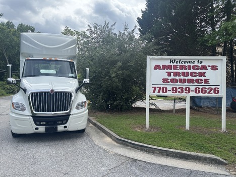 2019 INTERNATIONAL LT625 Tandem Axle Daycab #10581