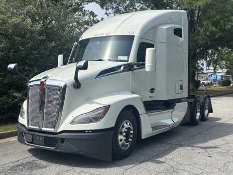 2022 KENWORTH T680 Tandem Axle Sleeper #10589 2022 KENWORTH T680 Tandem Axle Sleeper #10589