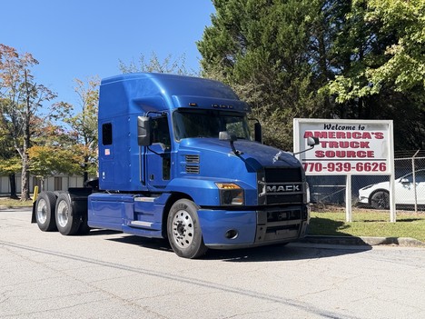 2019 MACK ANTHEM Tandem Axle Sleeper #10593