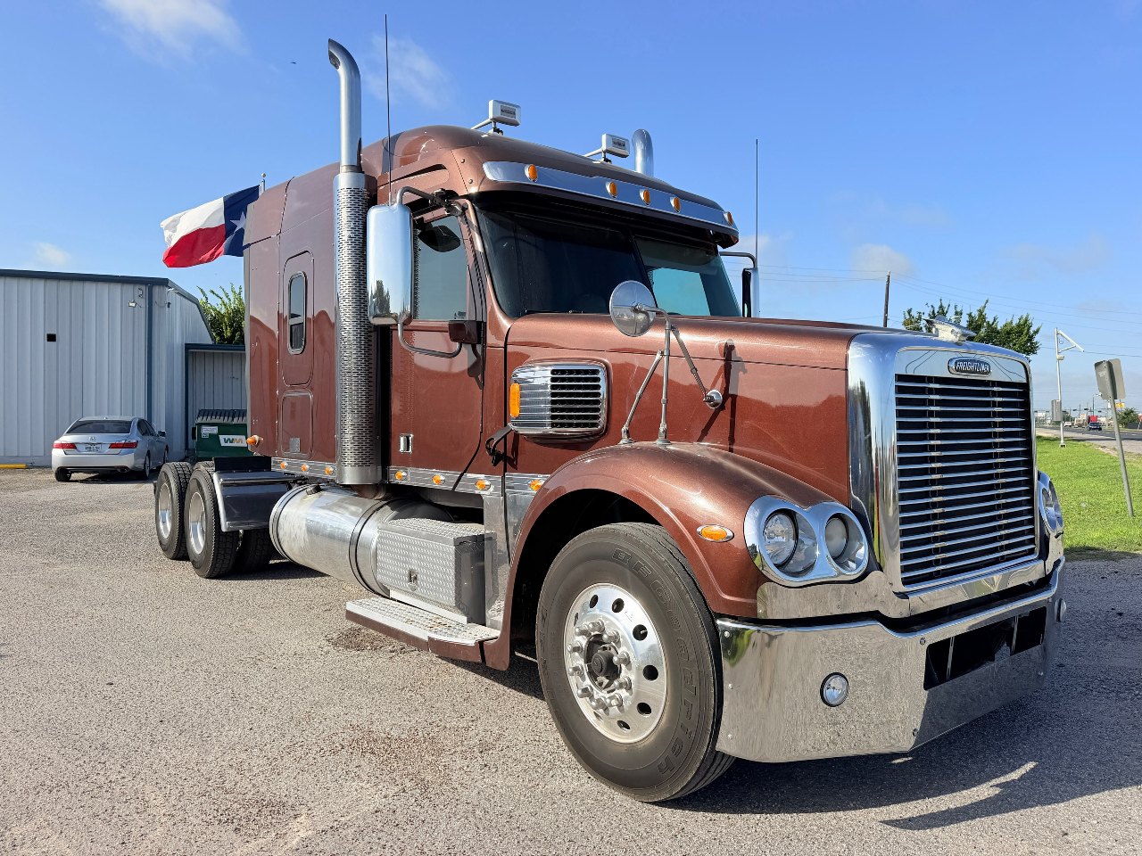 2016-freightliner-coronado-sleeper #3676