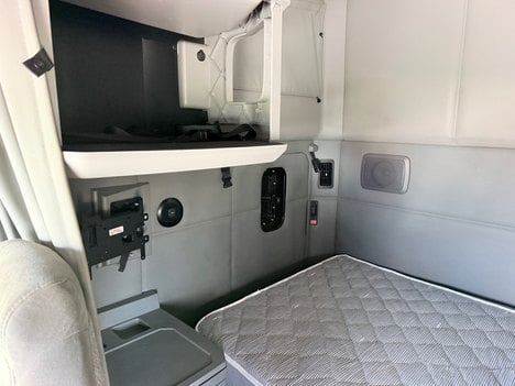 https://pub.imanpro.net/bestbuyts/photo/1390/TH_13.jpg?20260818125050