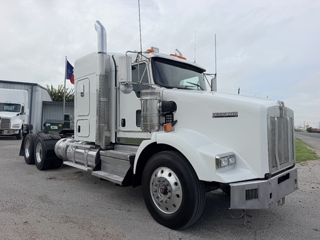 2018-kenworth-t800-tandem-axle-sleeper #1418