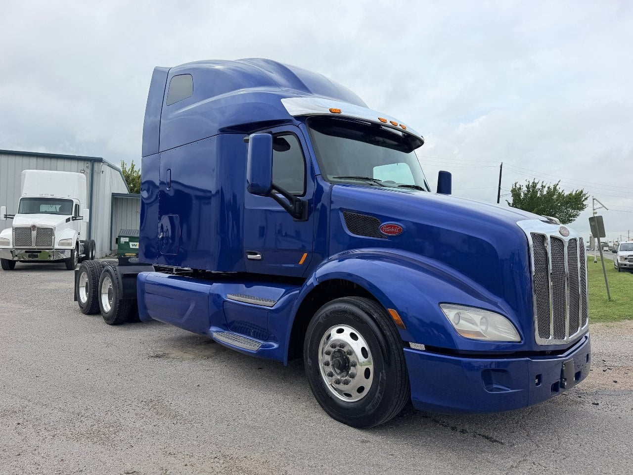 2020-peterbilt-579-sleeper #4072
