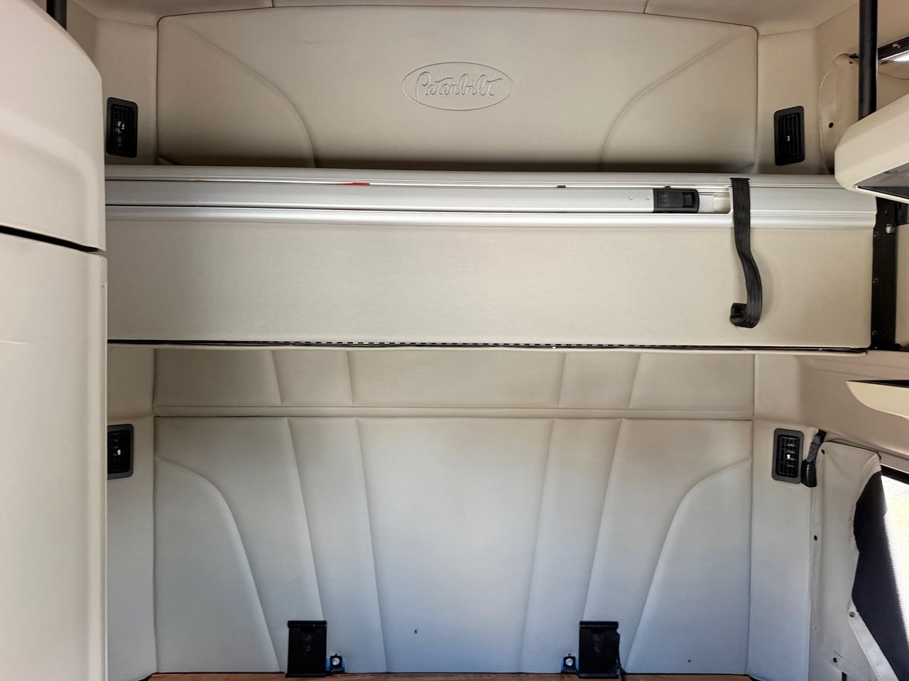 https://pub.imanpro.net/bestbuyts/photo/1440/14.jpg?t=20261017110145