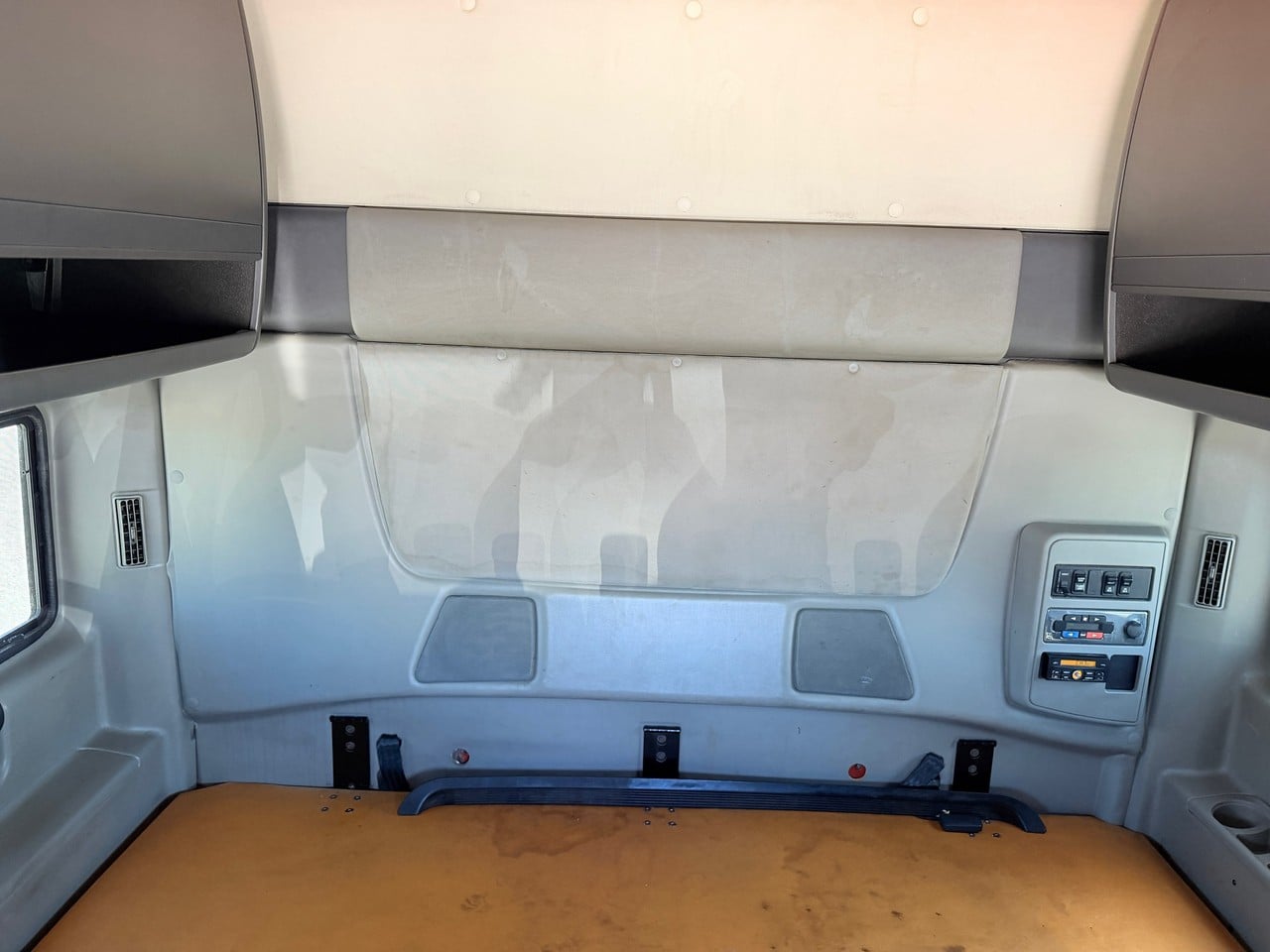 https://pub.imanpro.net/bestbuyts/photo/1441/16.jpg?t=20261020101306