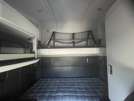 https://pub.imanpro.net/c1truck/photo/1092/30.jpg?20260820165839