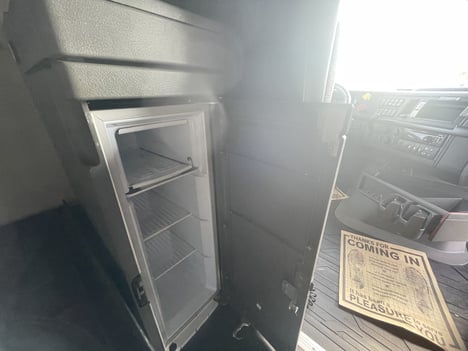 https://pub.imanpro.net/c1truck/photo/1103/24.jpg?20260901120432