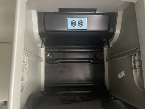 https://pub.imanpro.net/c1truck/photo/1103/25.jpg?20260901120432