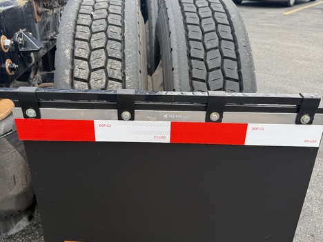 https://pub.imanpro.net/c1truck/photo/1105/16.jpg?20260921115145