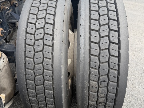 https://pub.imanpro.net/c1truck/photo/1105/17.jpg?20260921115145