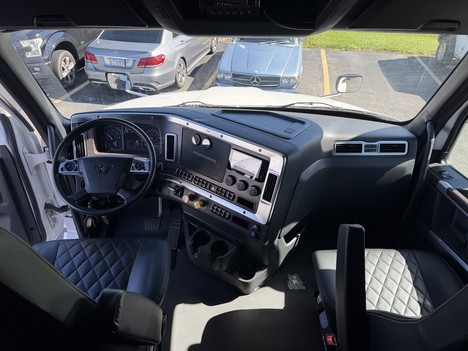 https://pub.imanpro.net/c1truck/photo/1107/15.jpg?20261002123805