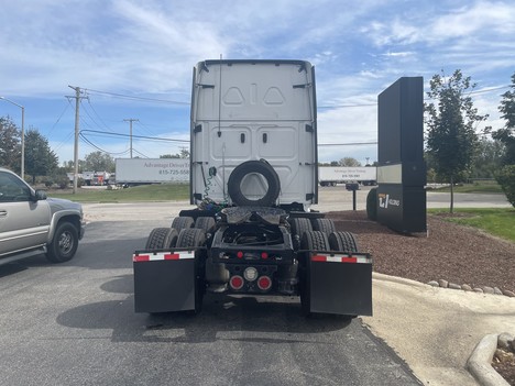 https://pub.imanpro.net/c1truck/photo/1111/6.jpg?20261009135722
