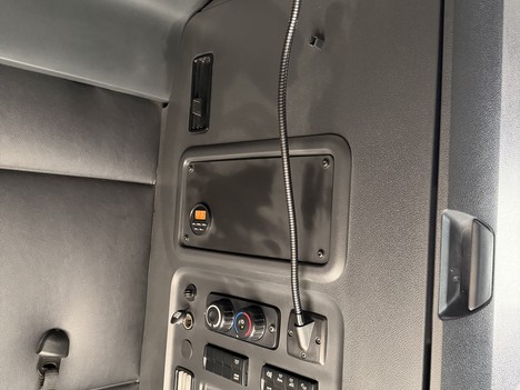 https://pub.imanpro.net/c1truck/photo/1112/9.jpg?20261012084355