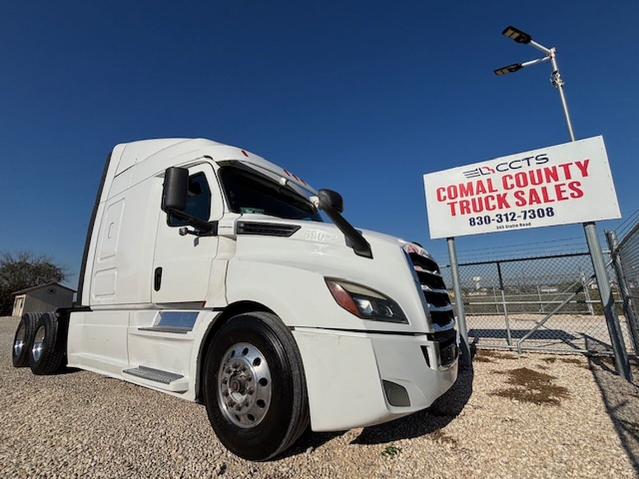 2019-freightliner-cascadia-126-sleeper #4301