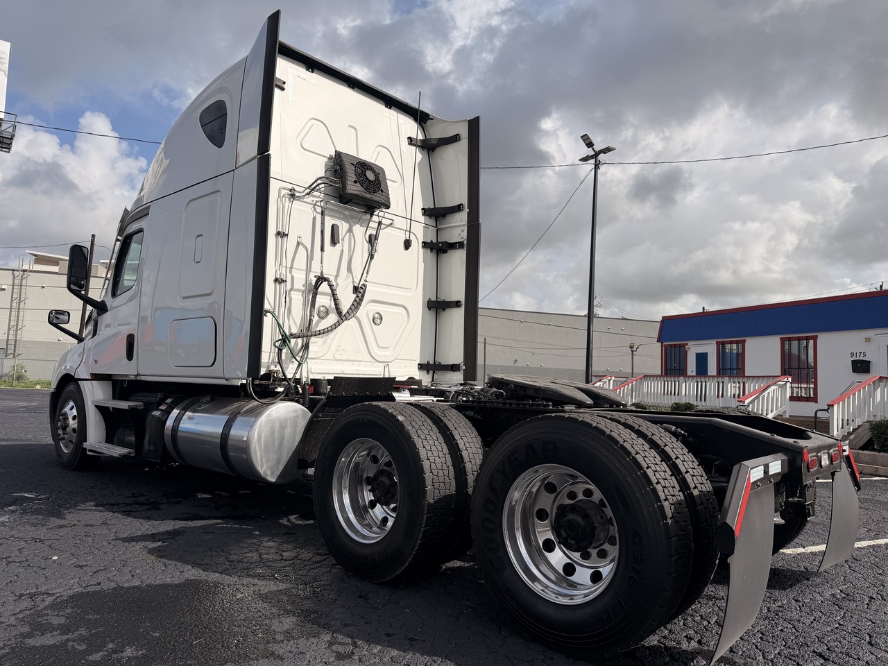 https://pub.imanpro.net/ezway/photo/1957/3.jpg?t=20261001103247