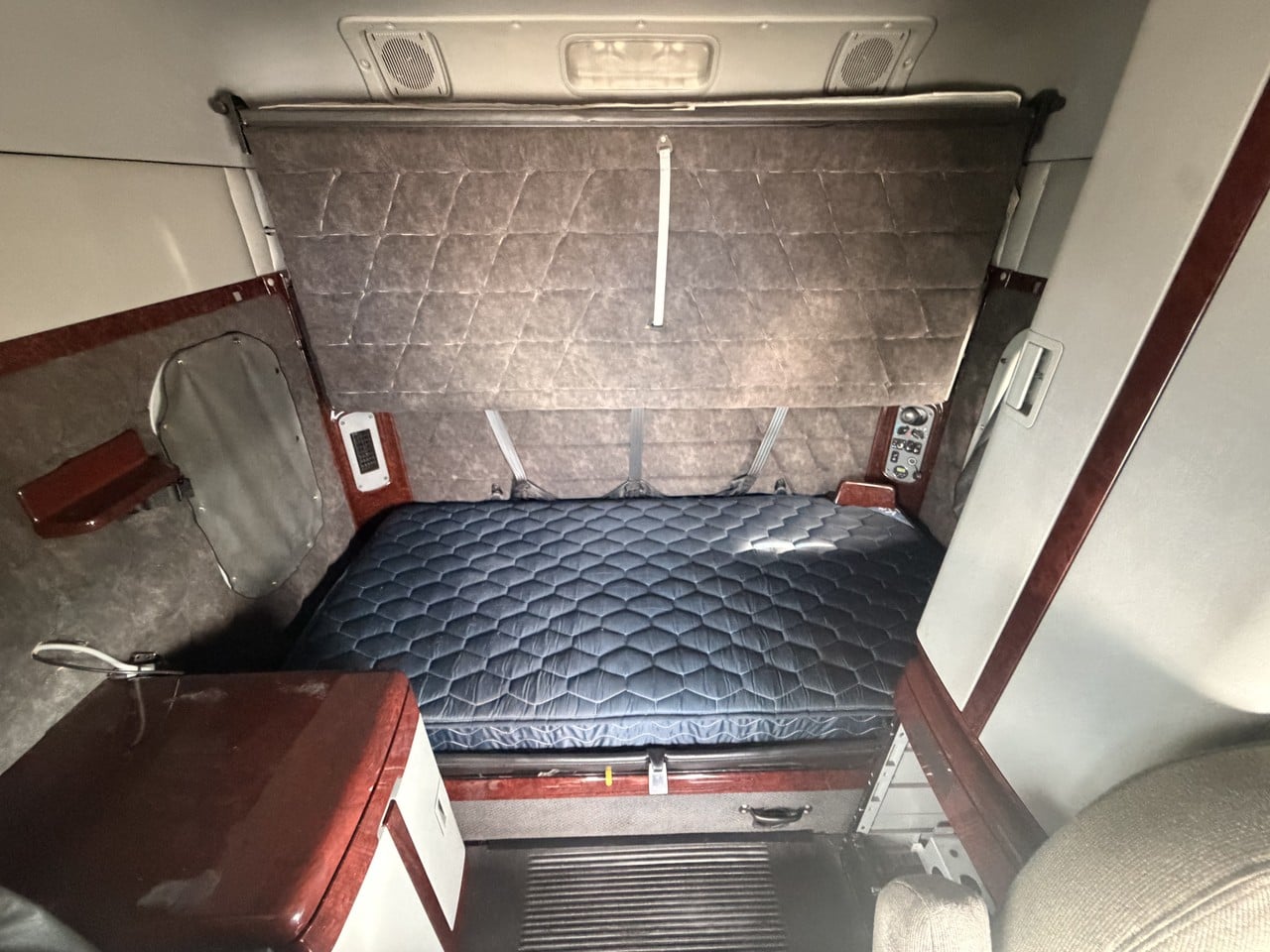 https://pub.imanpro.net/ezway/photo/1959/9.jpg?t=20261002110910