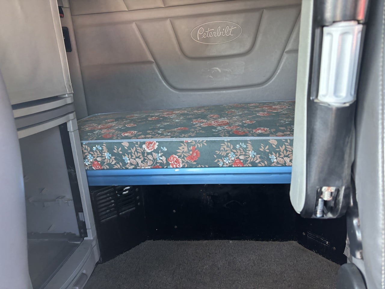 https://pub.imanpro.net/ezway/photo/1961/11.jpg?t=20261007120035