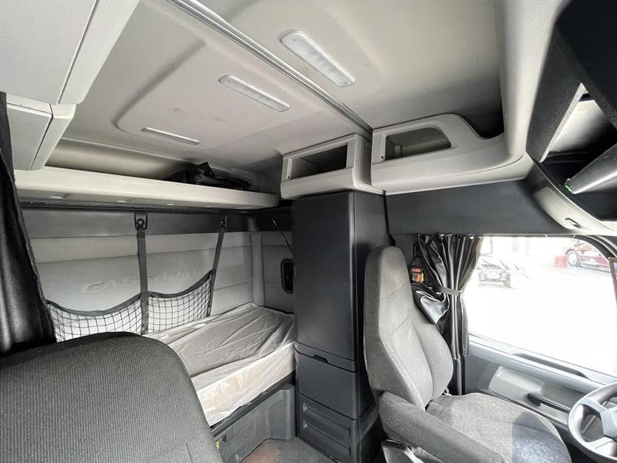 2022 Freightliner Cascadia in San Antonio, TX — photo 8