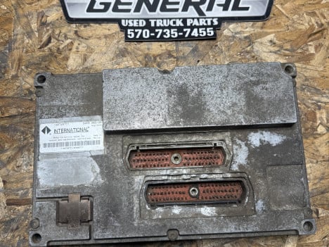 1998 INTERNATIONAL DT466 1807457C1 ECM Engine Control Module #2746