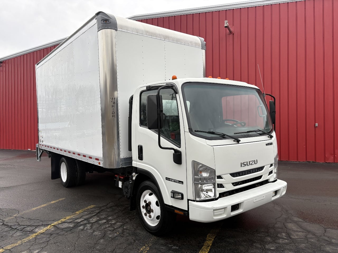 2019 ISUZU NPR EFI 16’ Box Truck w/ Box Van Truck #1 2019 ISUZU NPR EFI 16’ Box Truck w/ Box Van Truck #1