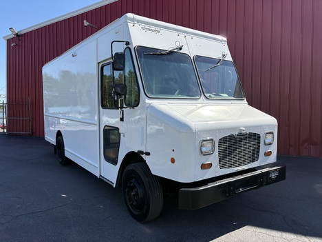 2021 FREIGHTLINER MT45 P900 16’ Step Van #1049