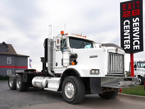 2008-kenworth-c500-tandem-axle-daycab #4037