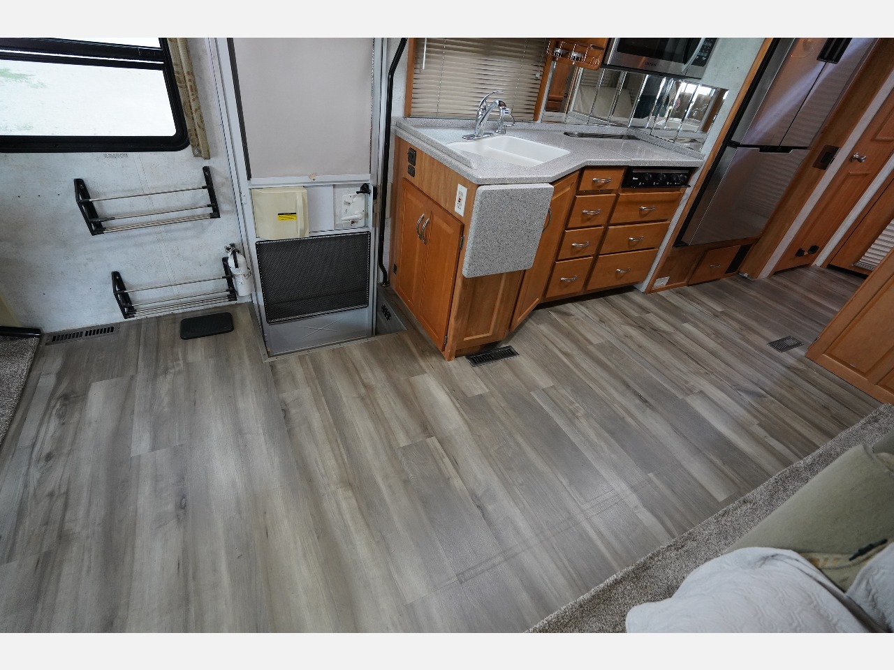https://pub.imanpro.net/kcwholesale/photo/4142/10.jpg?t=20260819162202