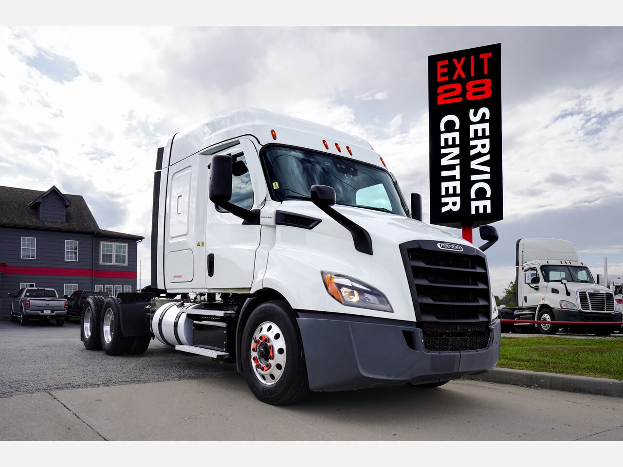 2020 FREIGHTLINER cascadia Sleeper #4176