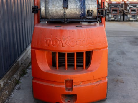 https://pub.imanpro.net/kdequip/photo/2166/T1A0x_2166Toyota7FGCU25-07.jpg