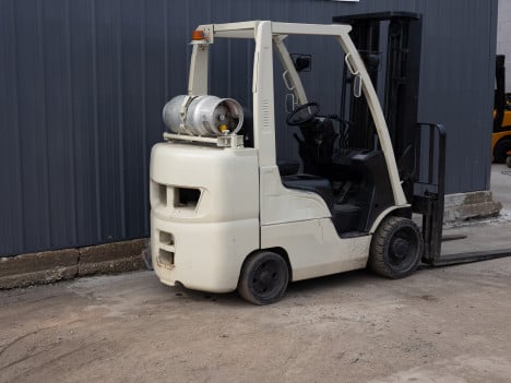 https://pub.imanpro.net/kdequip/photo/2980/6hLL9_forklift-37.jpg