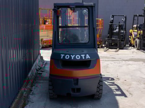 https://pub.imanpro.net/kdequip/photo/3420/P7e7t_3420Toyota62732-06.jpg