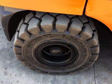https://pub.imanpro.net/kdequip/photo/3420/SnoPS_3420Toyota62732-04.jpg