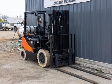 https://pub.imanpro.net/kdequip/photo/3505/w3sLX_doosan-7.jpg