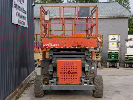 https://pub.imanpro.net/kdequip/photo/5230/eGWHq_Skyjack-11.jpg