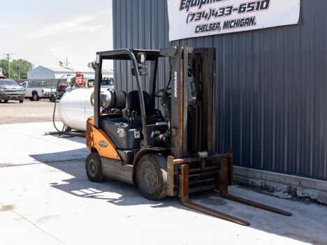 https://pub.imanpro.net/kdequip/photo/5308/iHbLz_3592Doosan2824-06.jpg