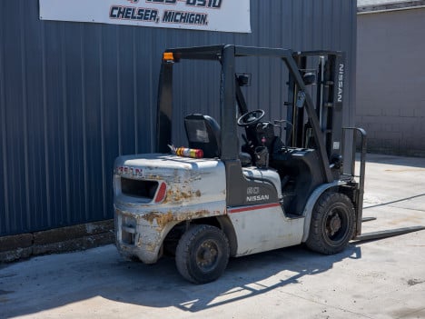 https://pub.imanpro.net/kdequip/photo/5345/0ae04_3605Nissan0505-13.jpg