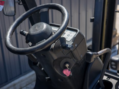 https://pub.imanpro.net/kdequip/photo/5345/OT8fi_3605Nissan0505-16.jpg